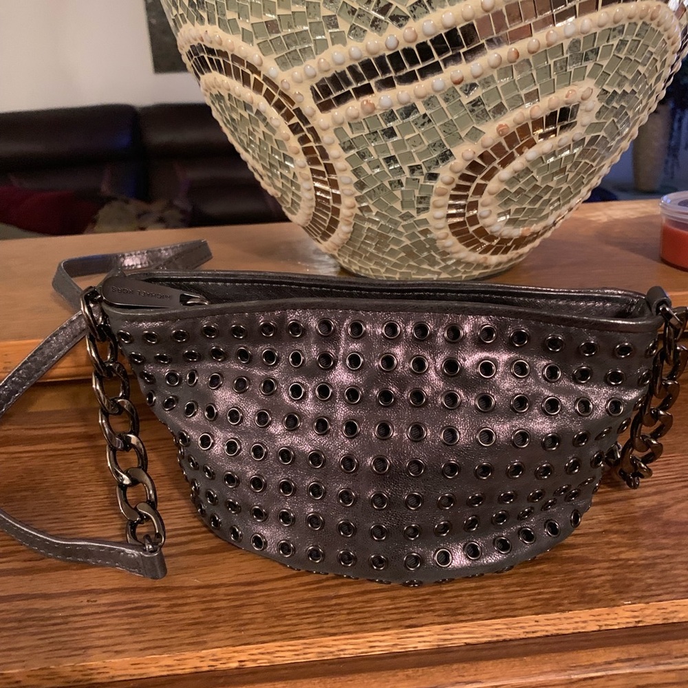 Small crossbody bag